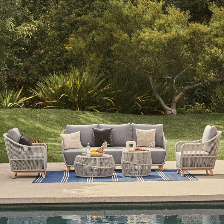 Choosing the Best Material for Outdoor Furniture