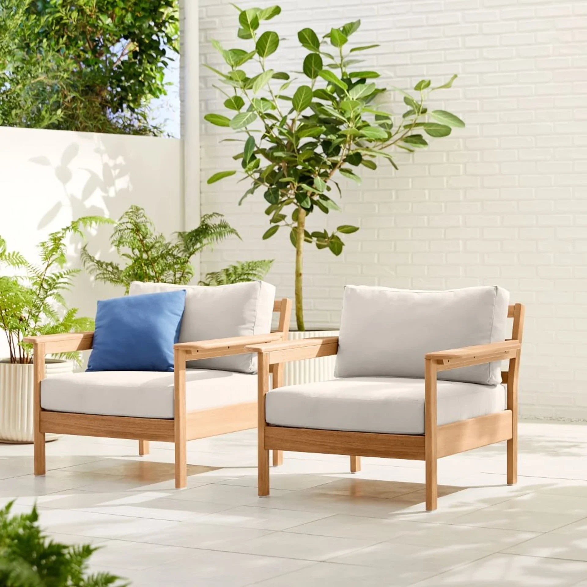 Can Wooden Furniture Withstand Outdoor Exposure