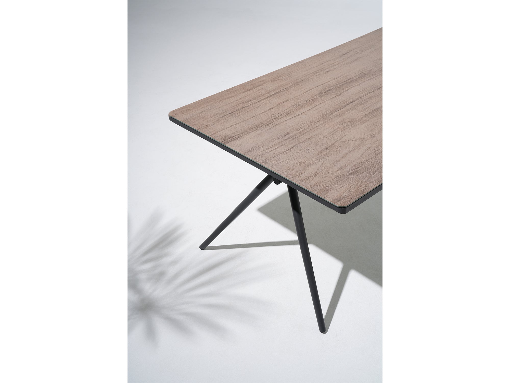 Hallerbos 59'' Rectangular Aluminum Dining Table for 6 with Glass Tabletop, Y Leg