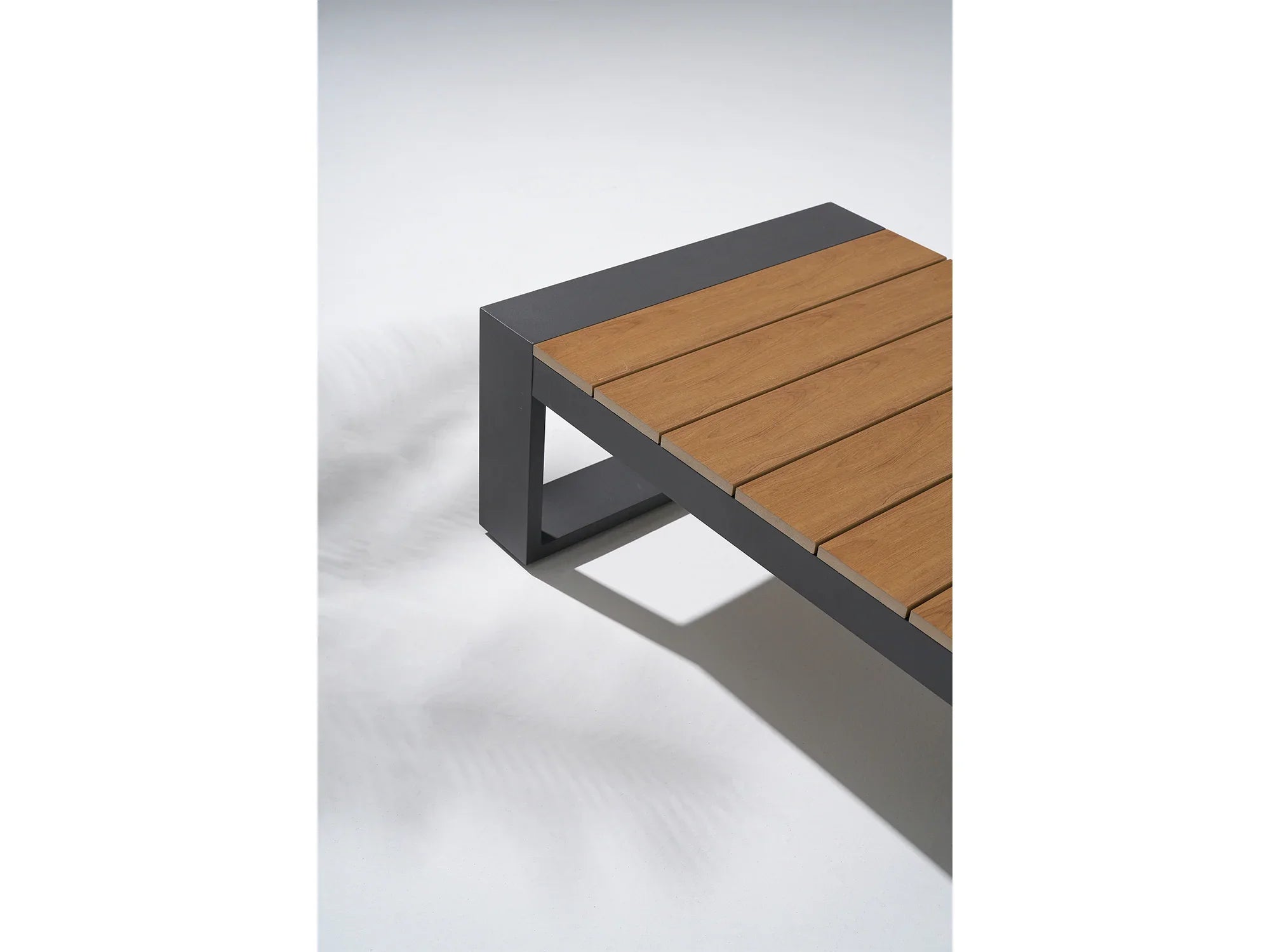 Addision Modern Metal Outdoor coffee table, Dark Grey Aluminum Frame, wood-tabletop detail - Jardina Premium Modern Outdoor Patio Furniture