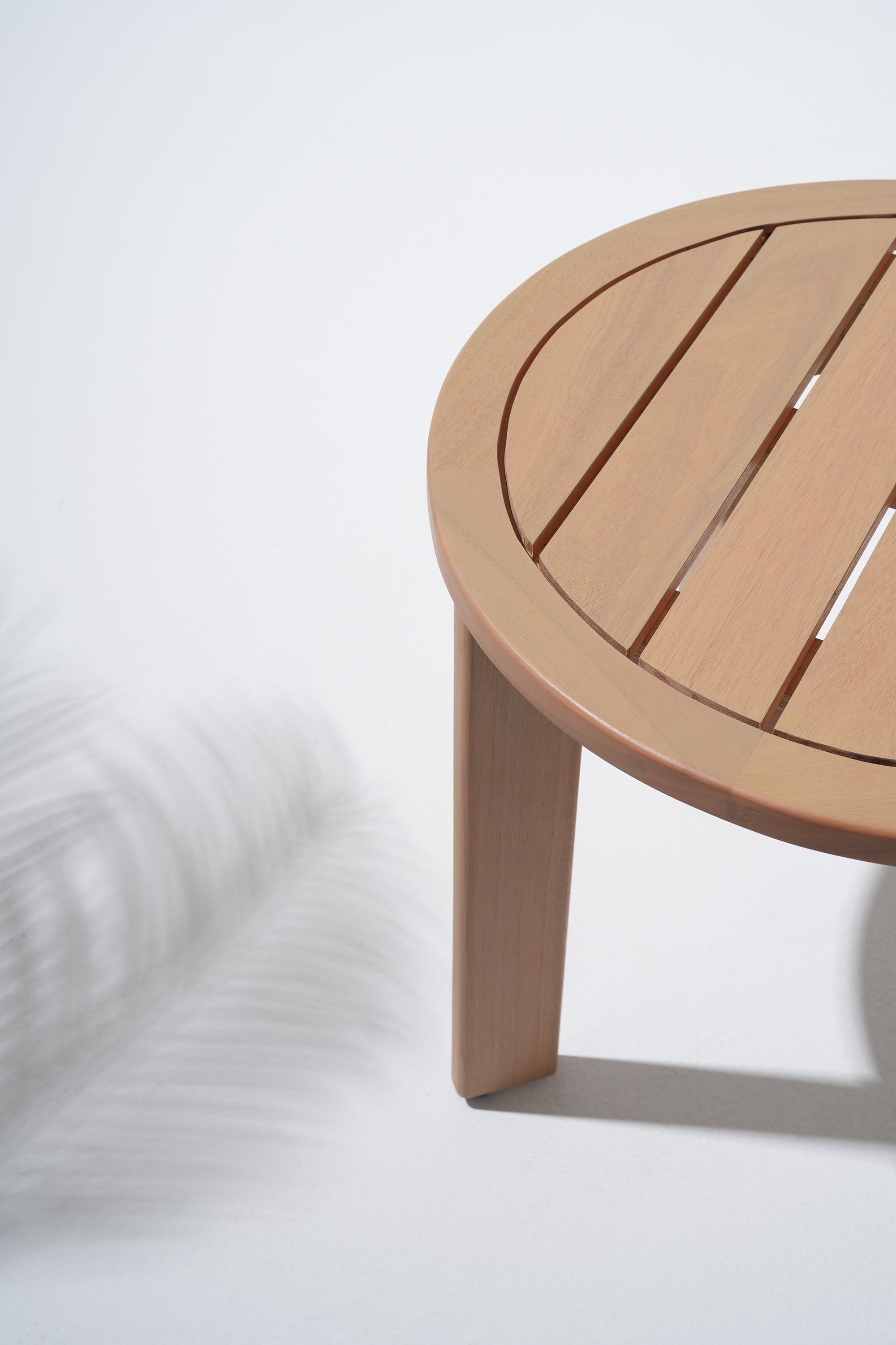Eucalyptus Wooden round table detail