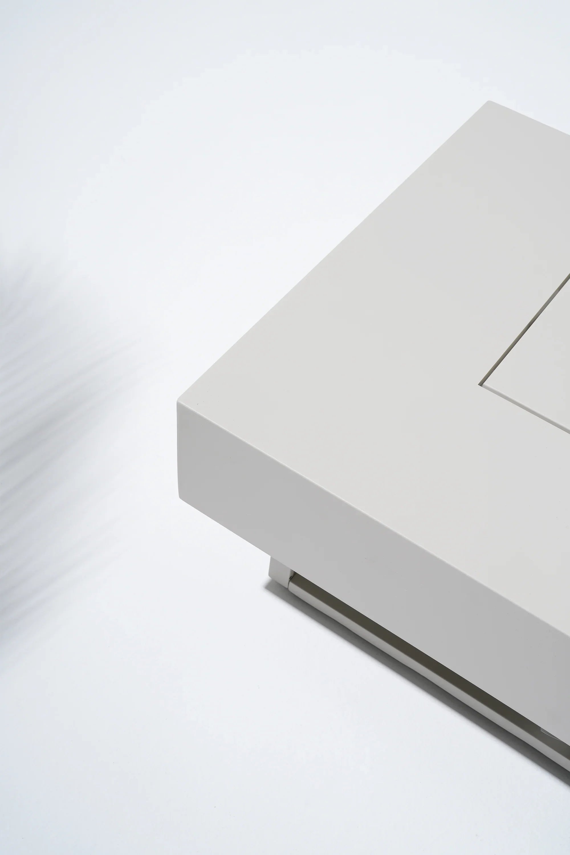 Close-up of a white fire pit #color_light beige