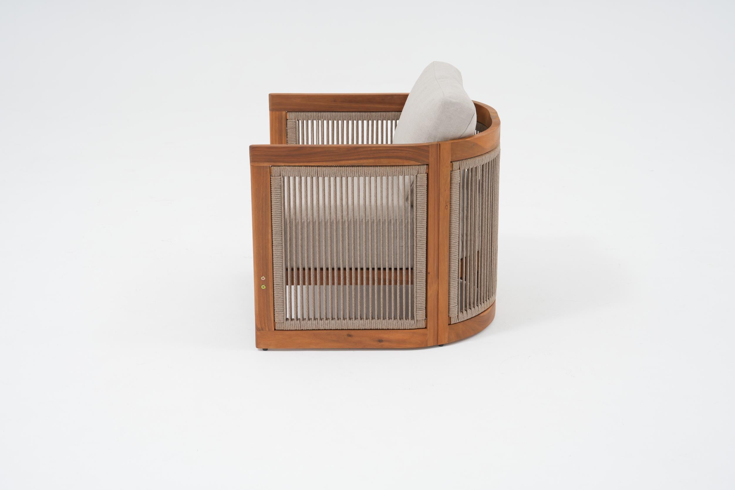 Mori Wooden Lounge Chair with Rope Design