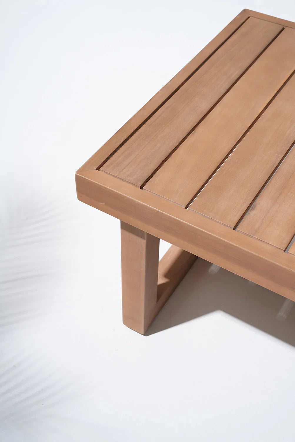 acacia Wooden tabletop and leg details
