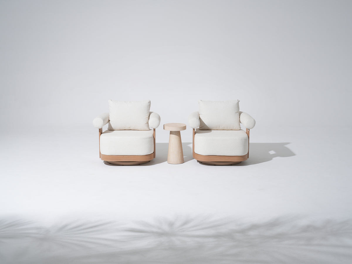Cassie & Matera Wood-Look Aluminum Outdoor Swivel Chair Set with Concrete Side Table, 360° Rotating & Textured White Cushon
