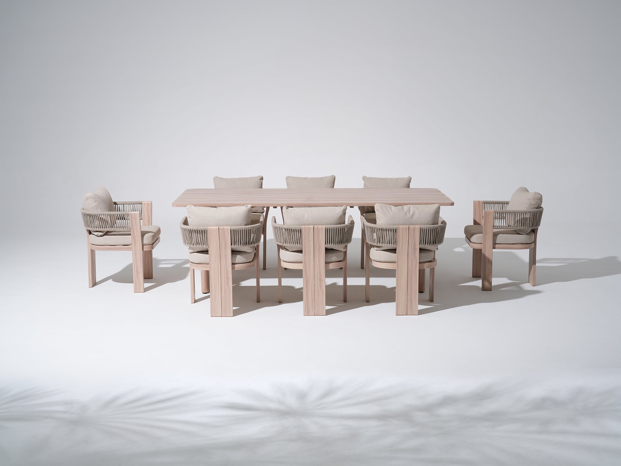 Bosa Aluminum Outdoor Dining Set for 6-8 Seats, Light Beige& Rope Design, 86.6" Table