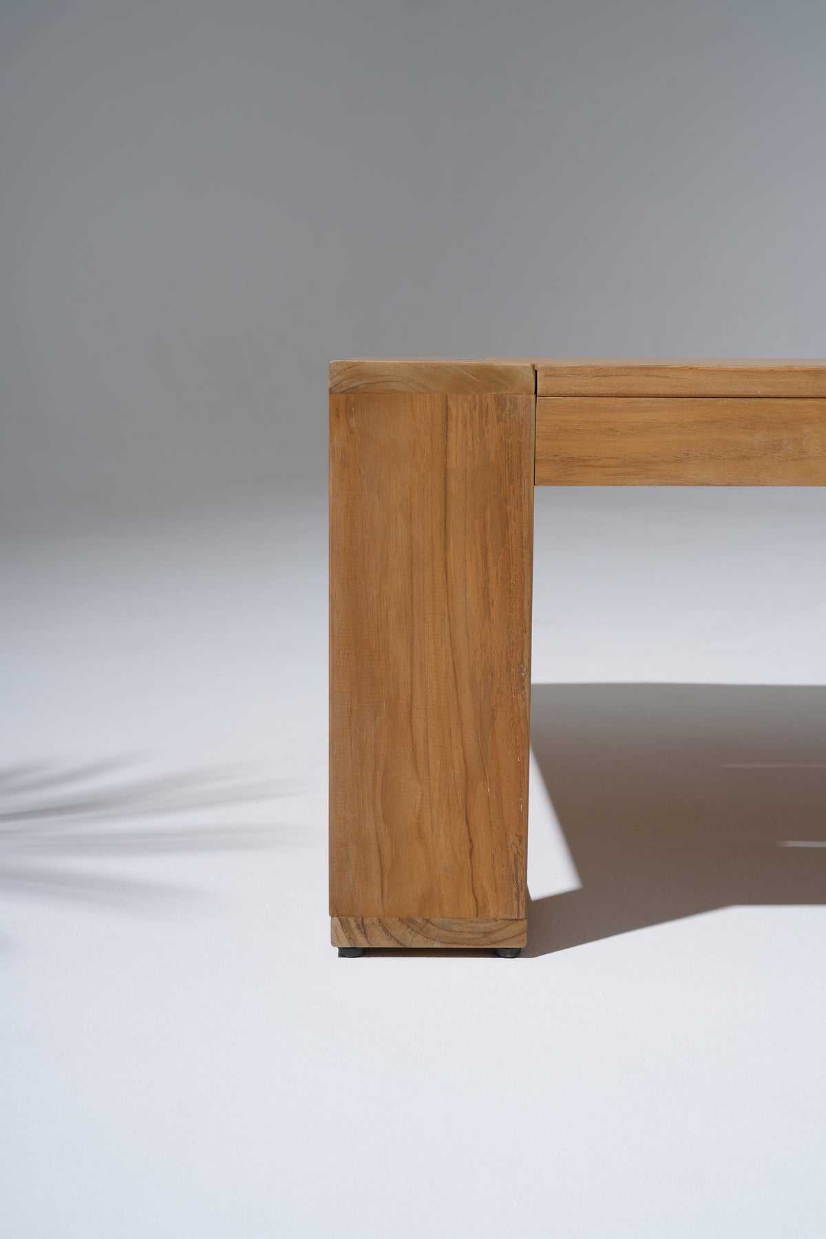 Braga FSC teak wood coffee table with thick legs- Jardina