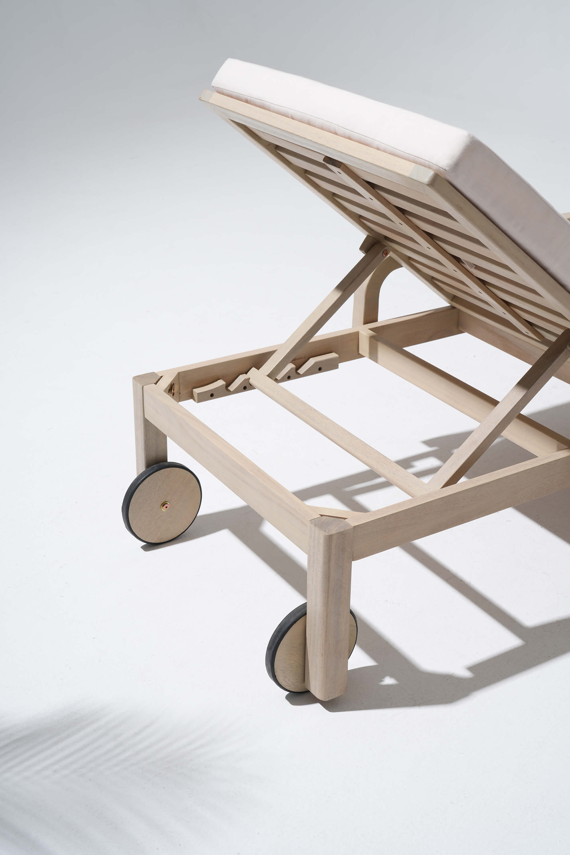 Cali Wooden Outdoor Lounger with Wheels, Adjustable Backrest & Thick Cushion