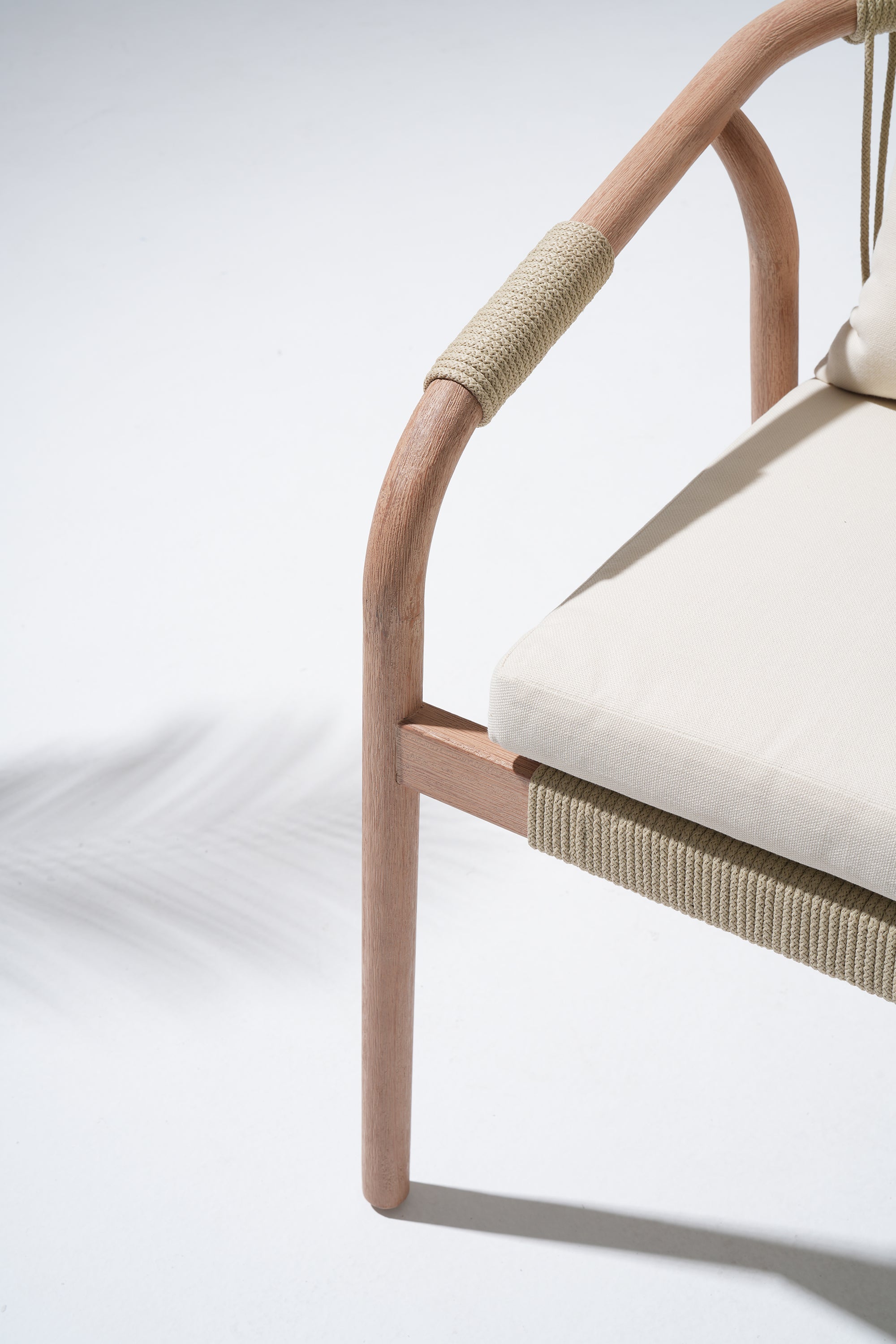 Tellus Wooden Outdoor Dining Chair with Light Beige Cushion, Rope Design, Eucalyptus