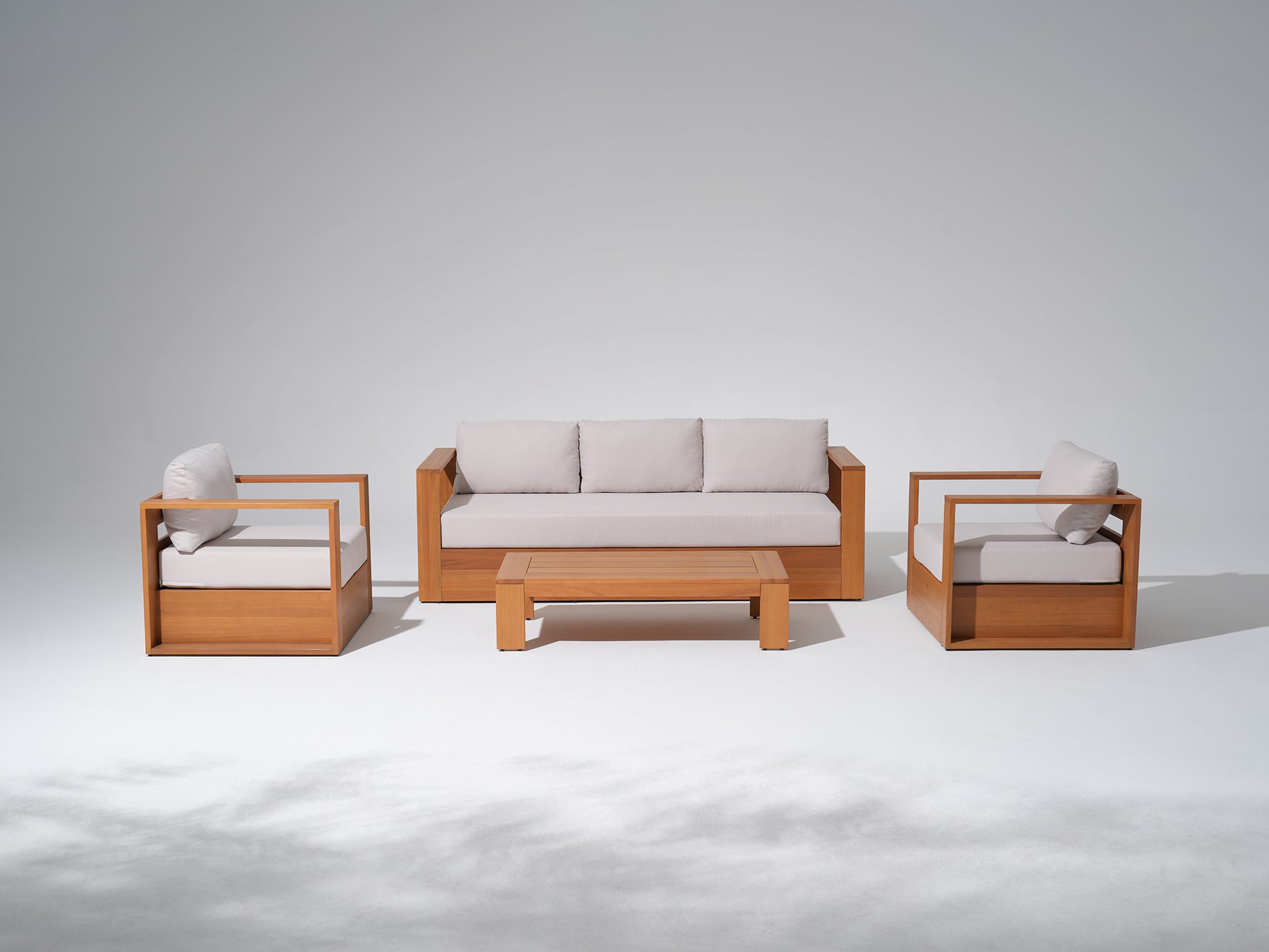 4-pc Eucalyptus Wood outdoor furniture conversation set with beige cushions - Jardina Modern Premium Outdoor Patio Furniture Set