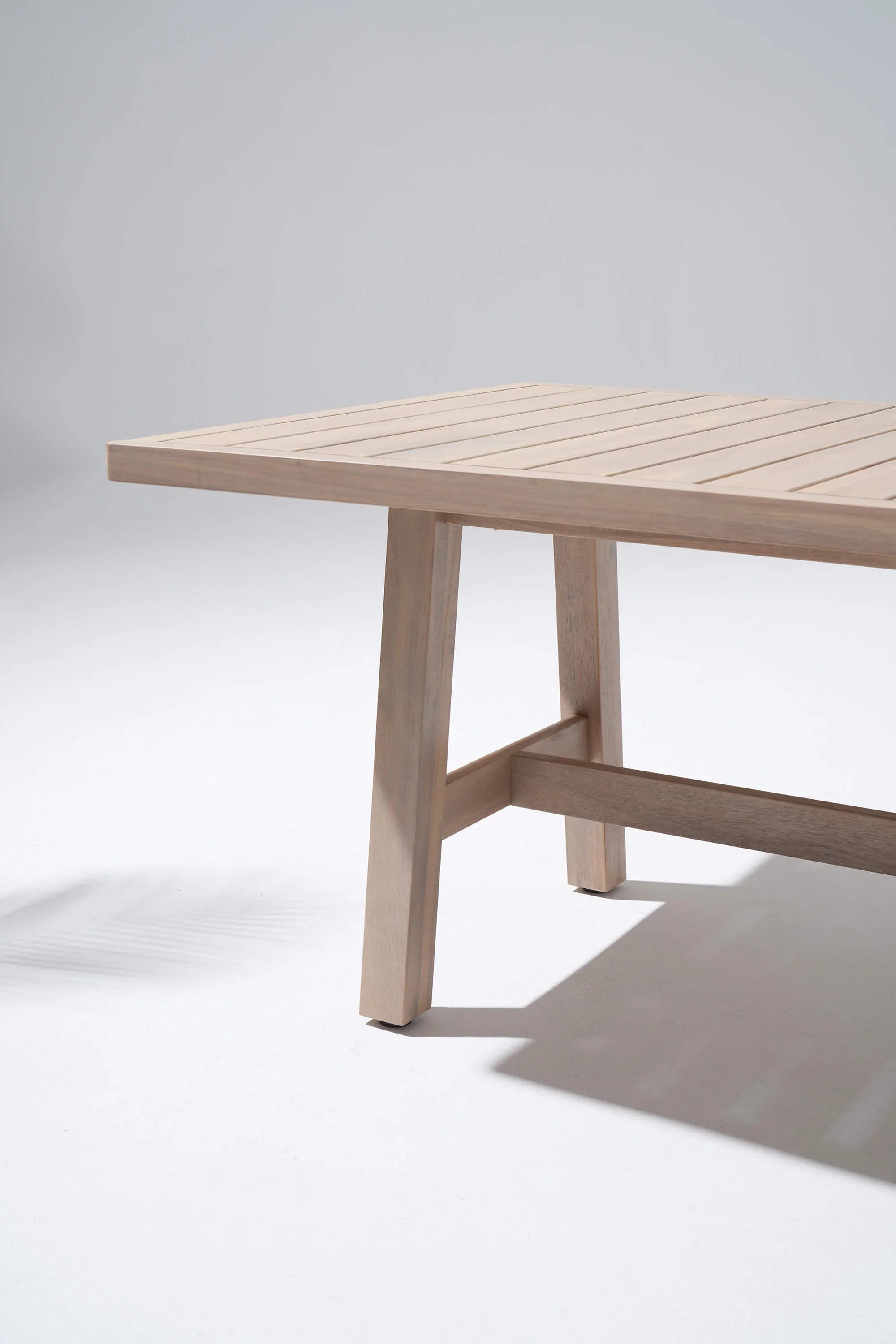 acacia Wooden dining table - Jardina Modern Premium Outdoor Patio Furniture Sets