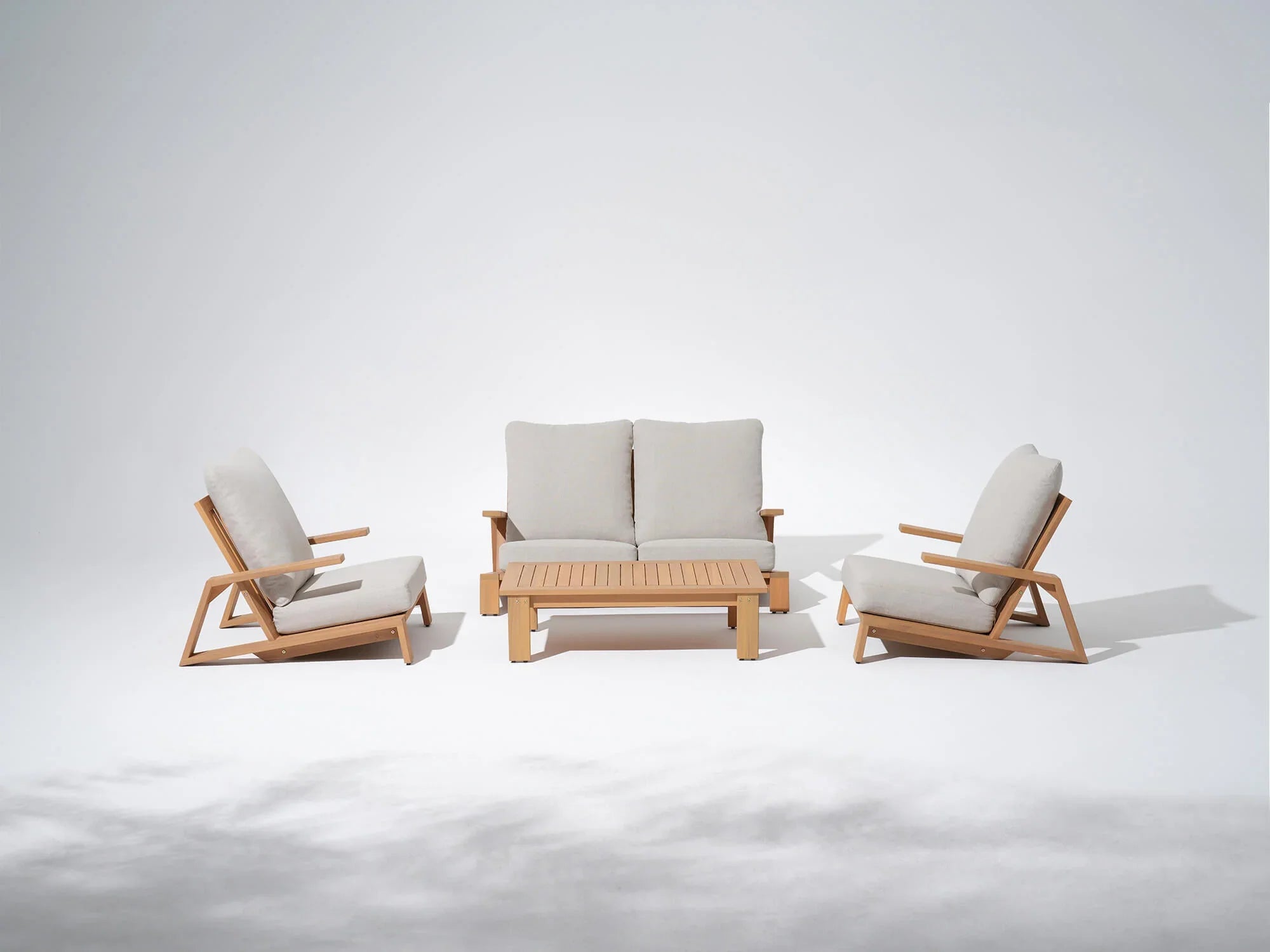 Noto 4-Piece acacia Wood Patio conversation seating Set with rectangular coffee table, Low back Design - Jardina Modern Premium Outdoor Patio Furniture Sets