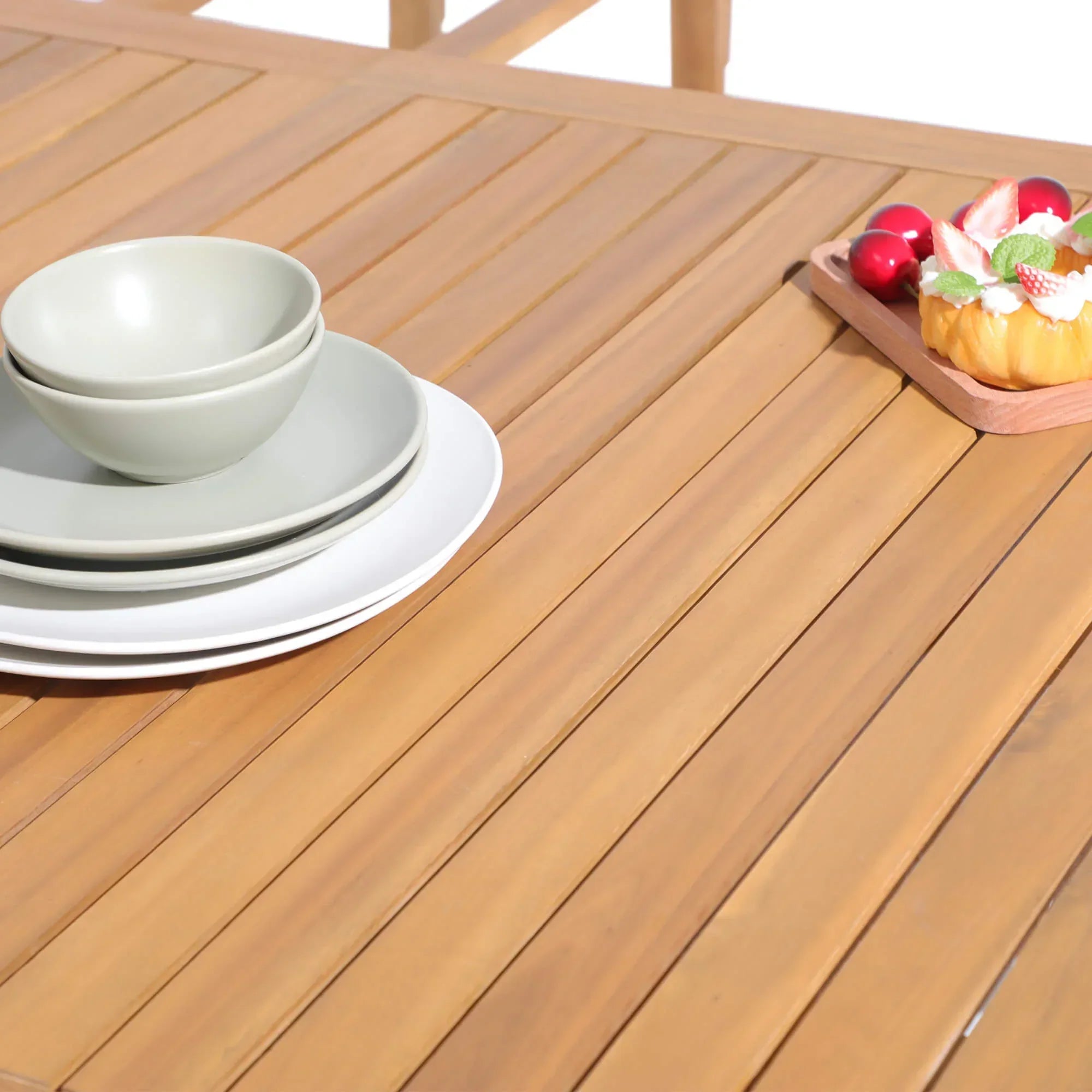 acacia Wooden table detail- Jardina Modern Premium Patio Outdoor Furniture