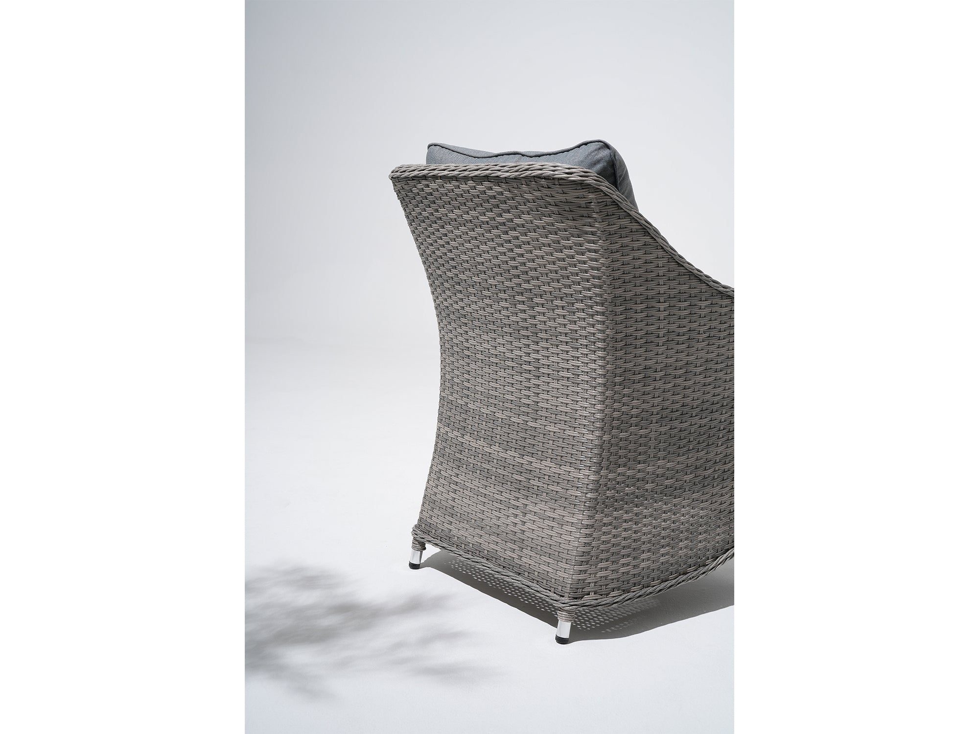 5-Piece Wicker Outdoor Seating Set with Lift-Top Table