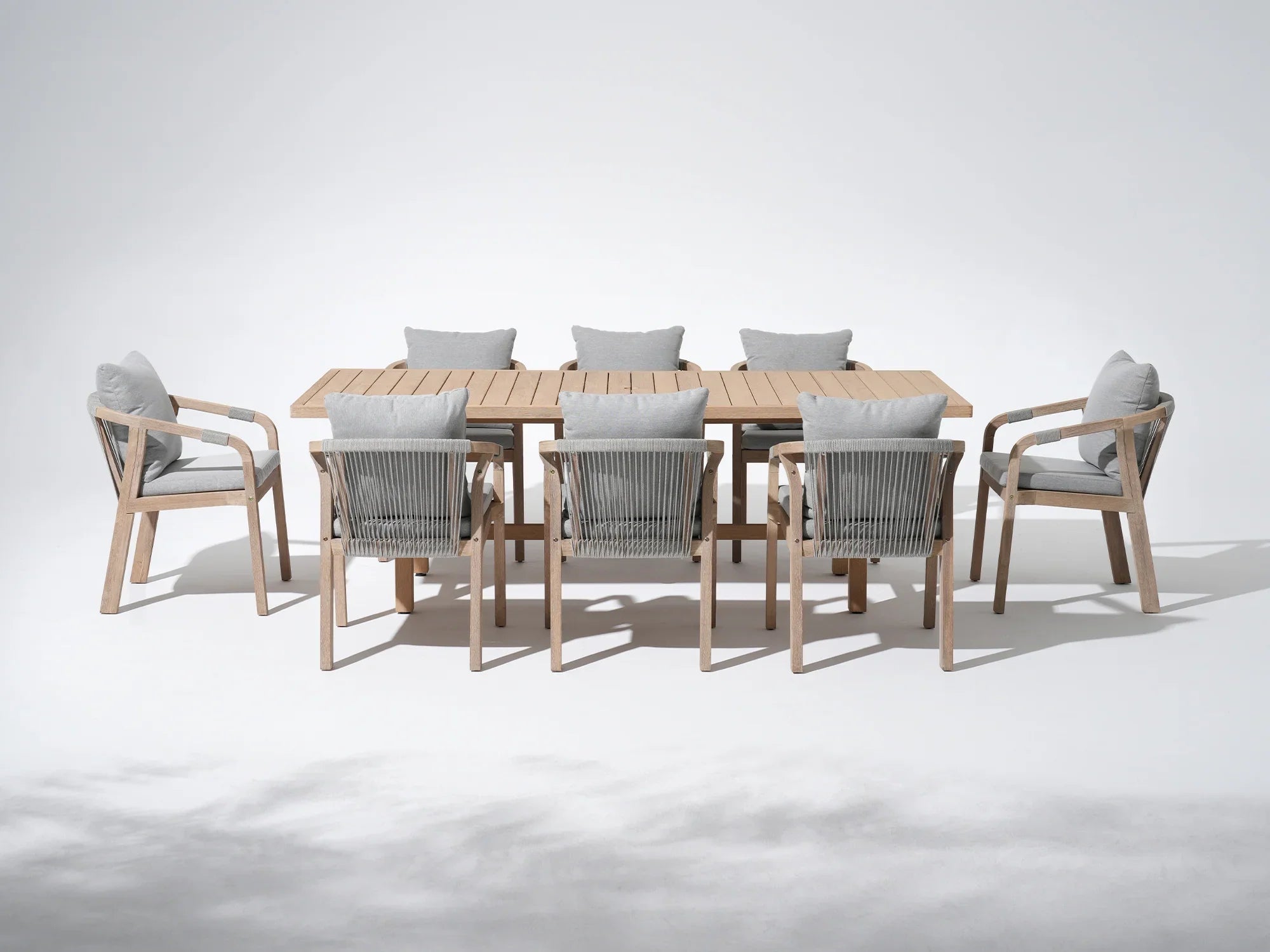 新品ガーデンチェア Brand-new Garden chairs and table Thalea Textured Rectangular Wooden Dining Set for 8 People, 90.6