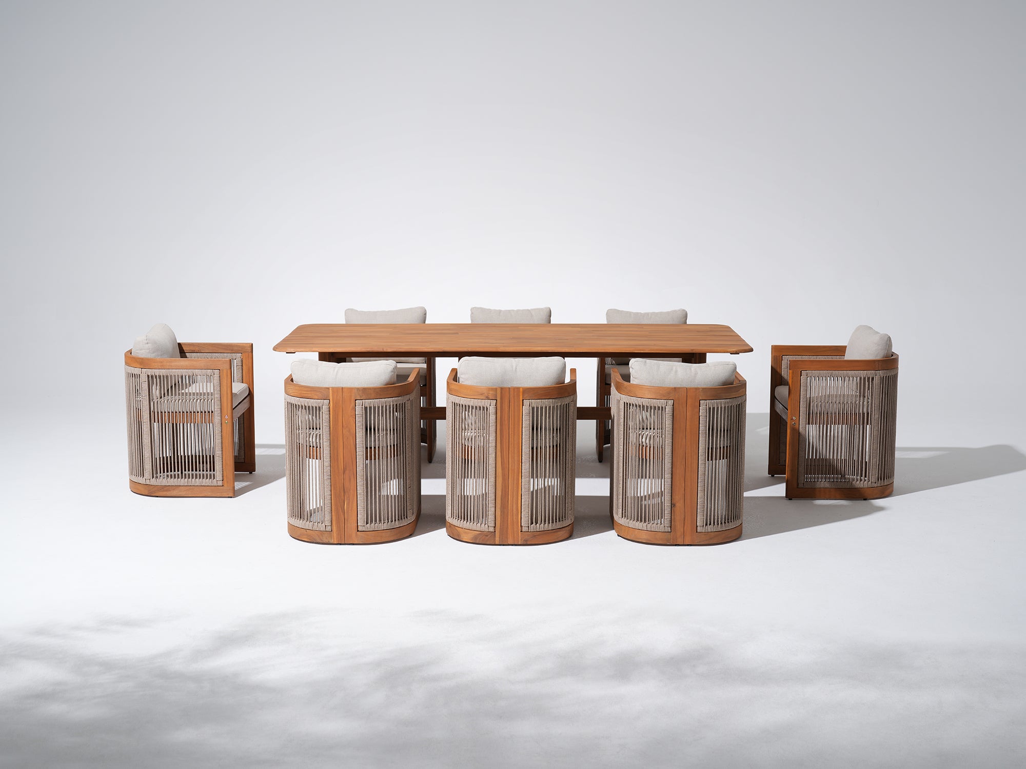 Mori Wooden Outdoor Dining Set with Cording Chairs for 6-8 People, 86.6" table, Solid Side Panel Legs