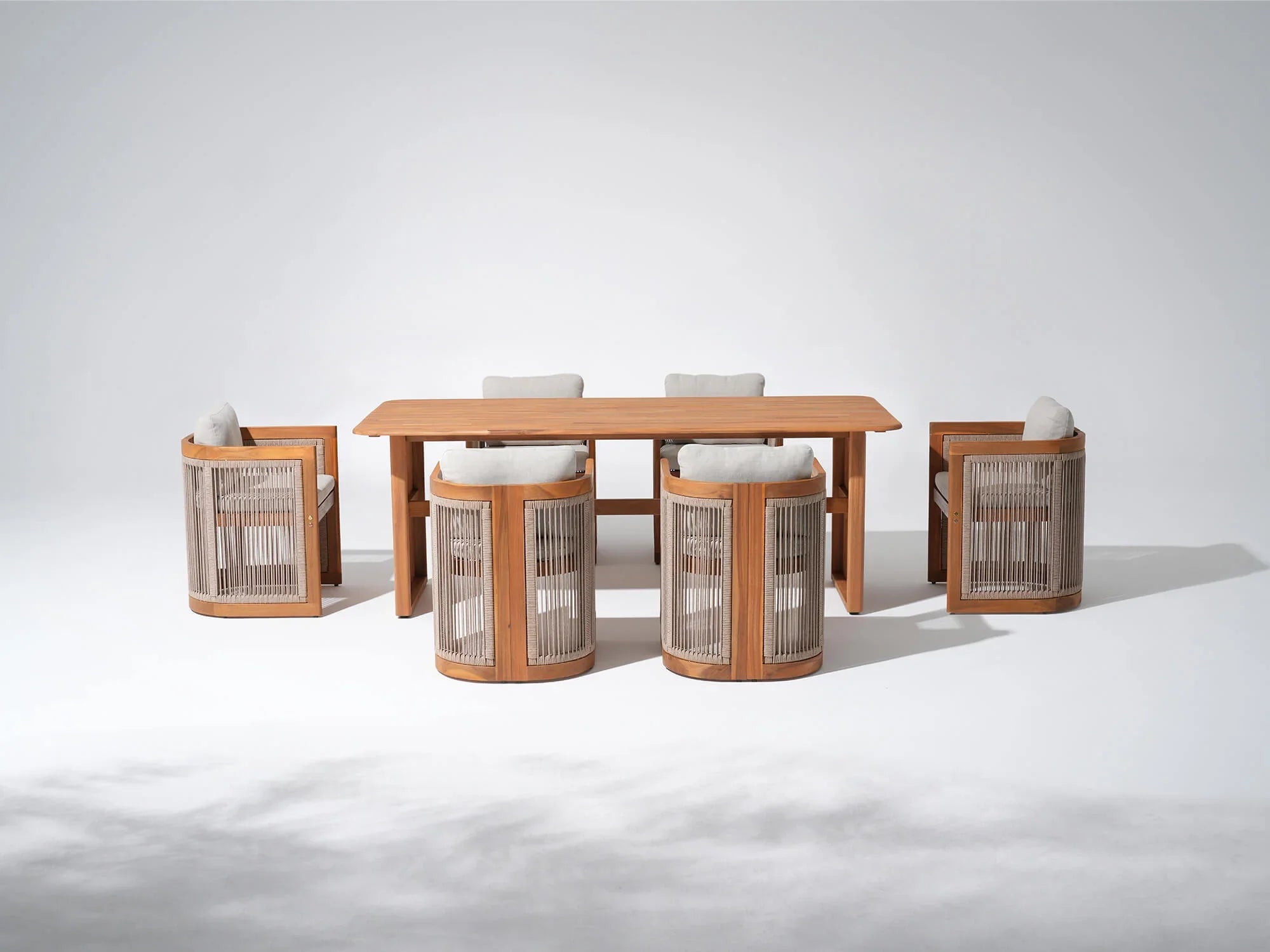 acacia Wooden outdoor dining table and chairs for 6 people with woven rope design- Jardina Modern Premium Patio Outdoor Furniture