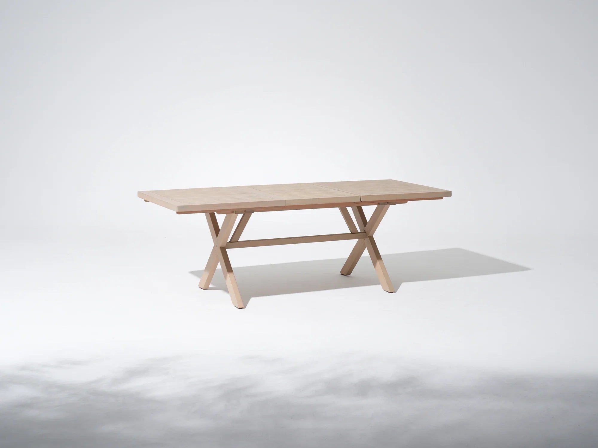 Eucalyptus Wood Outdoor Dining Table With Extendable Design for 4-6 people - Jardina Premium Modern Outdoor Dining Furniture