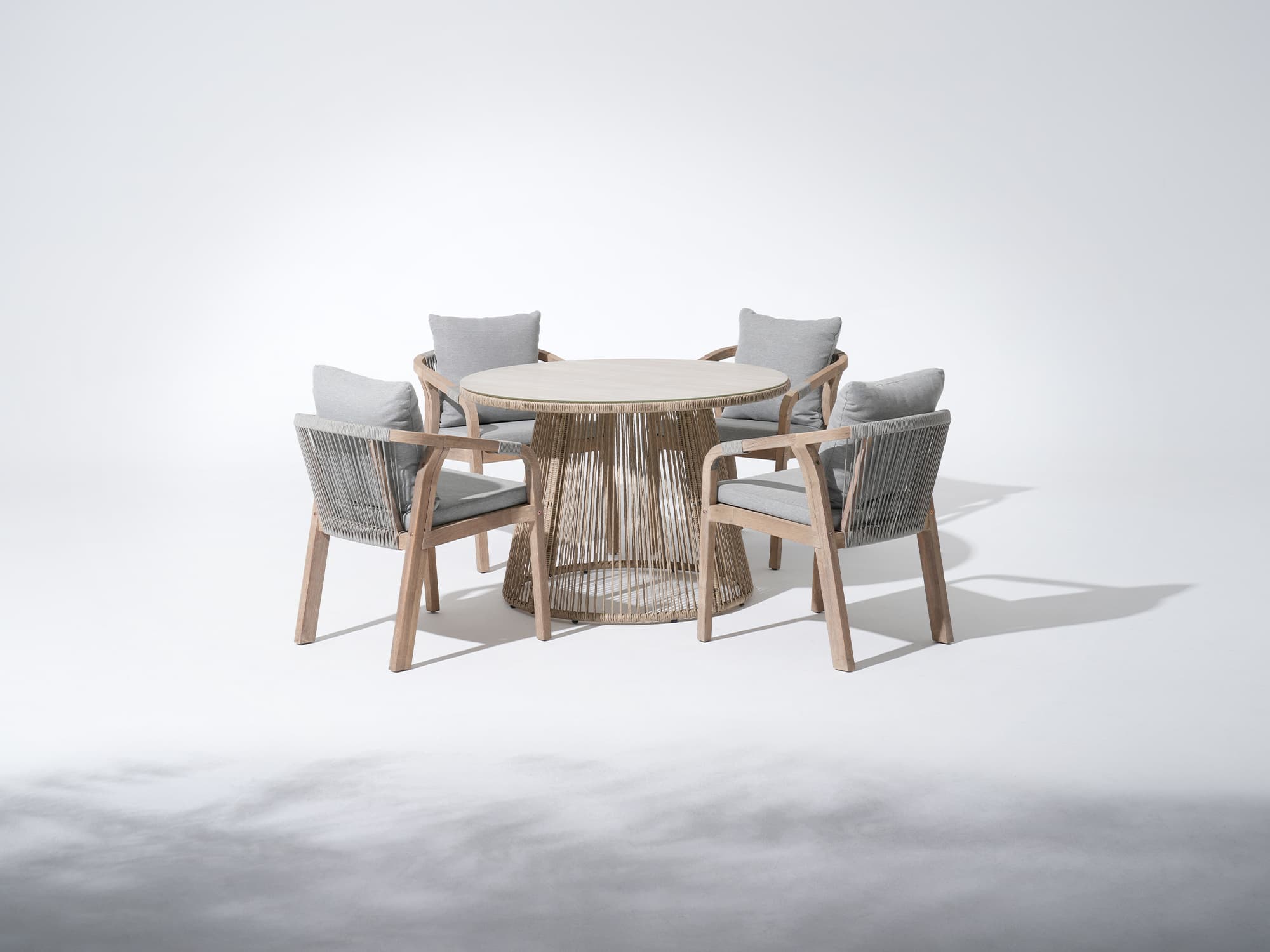 Thalea Round acacia Wooden Patio Dining Set with for 4 People, Rope Design - Jardina Premium Modern Outdoor Dining Furniture