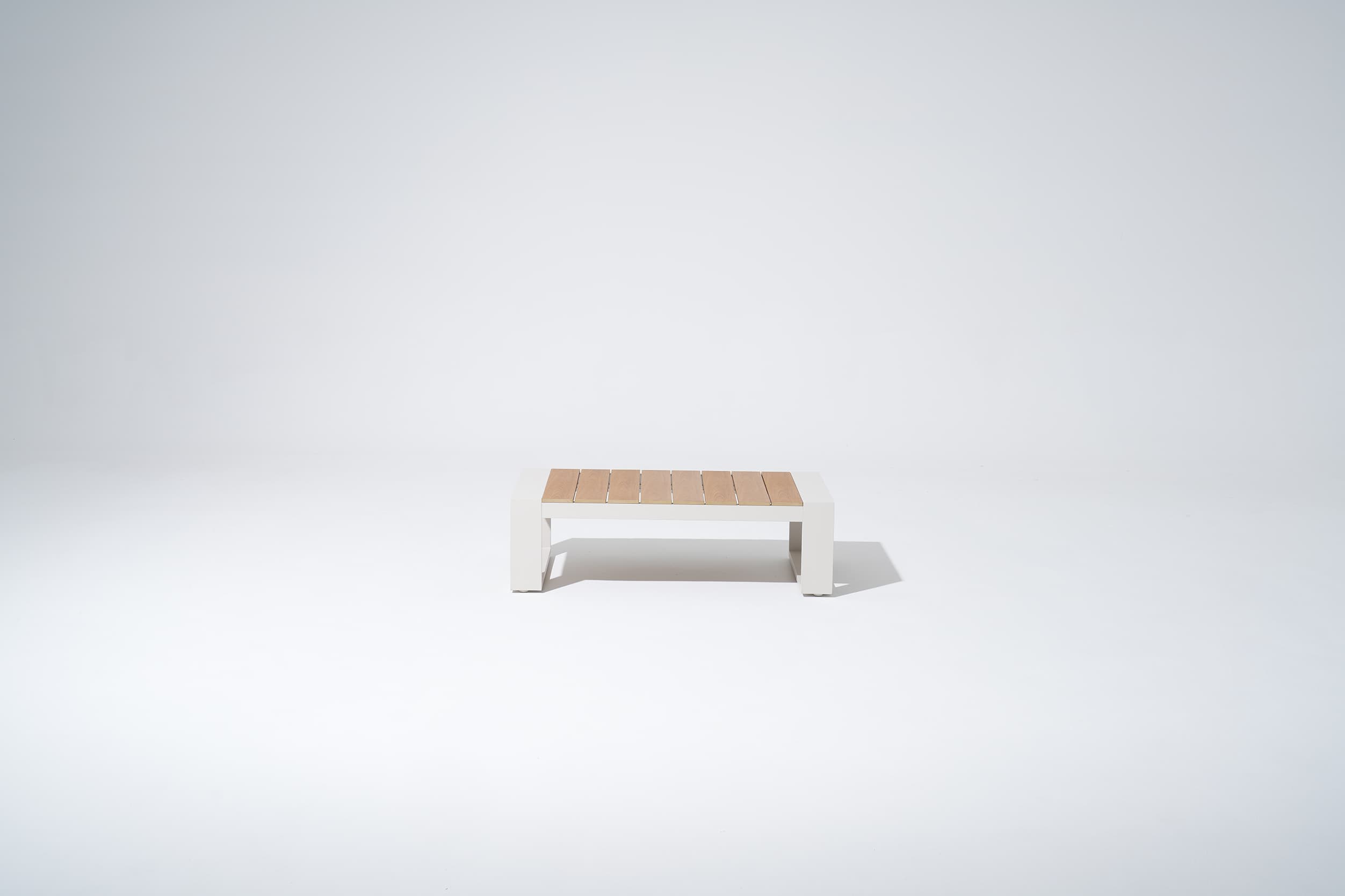 Addison Aluminum Outdoor Coffee Table