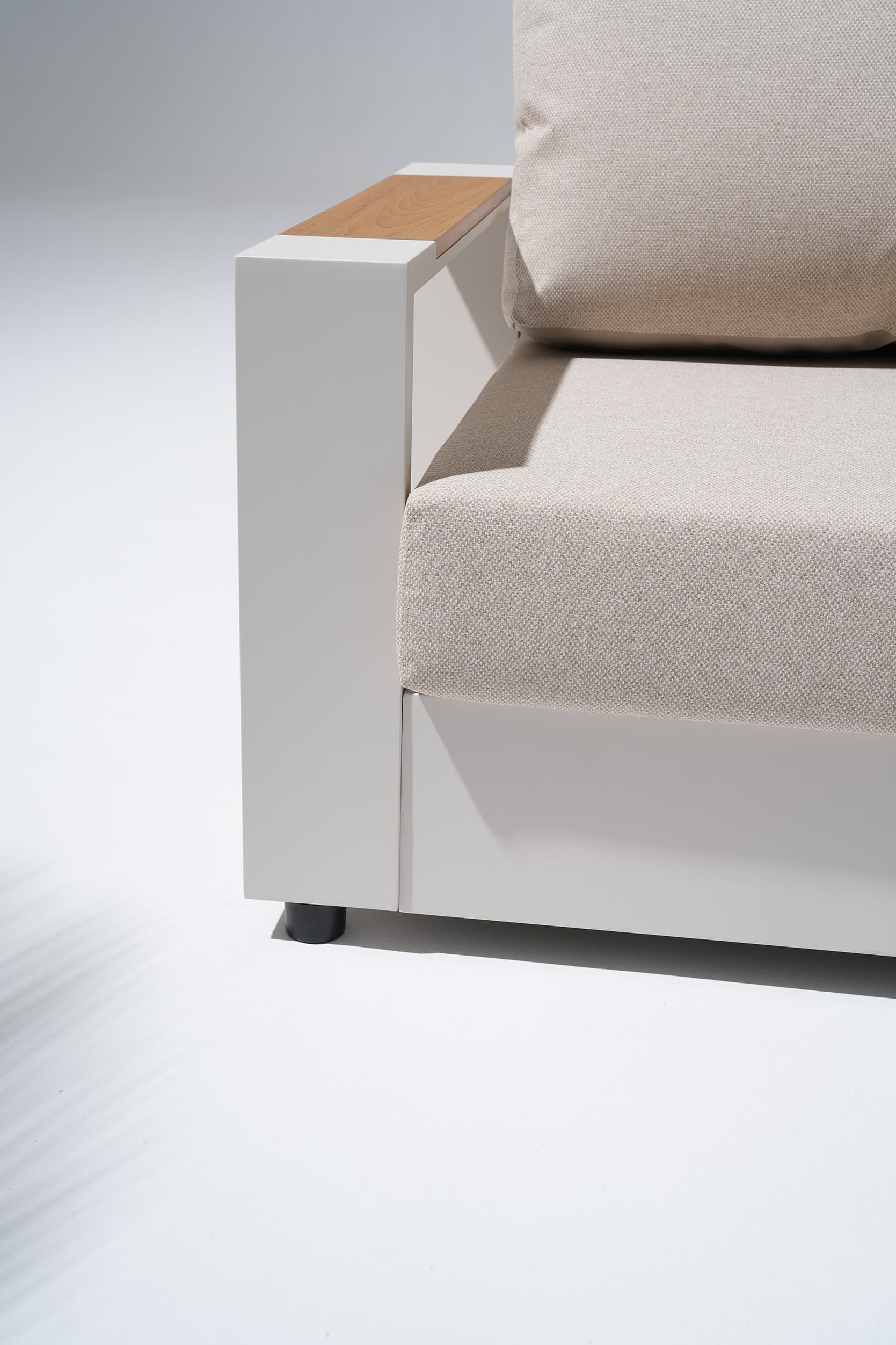 Addison Aluminum Outdoor Lounge Chair, Linen Olefin Cushion,Set of 2