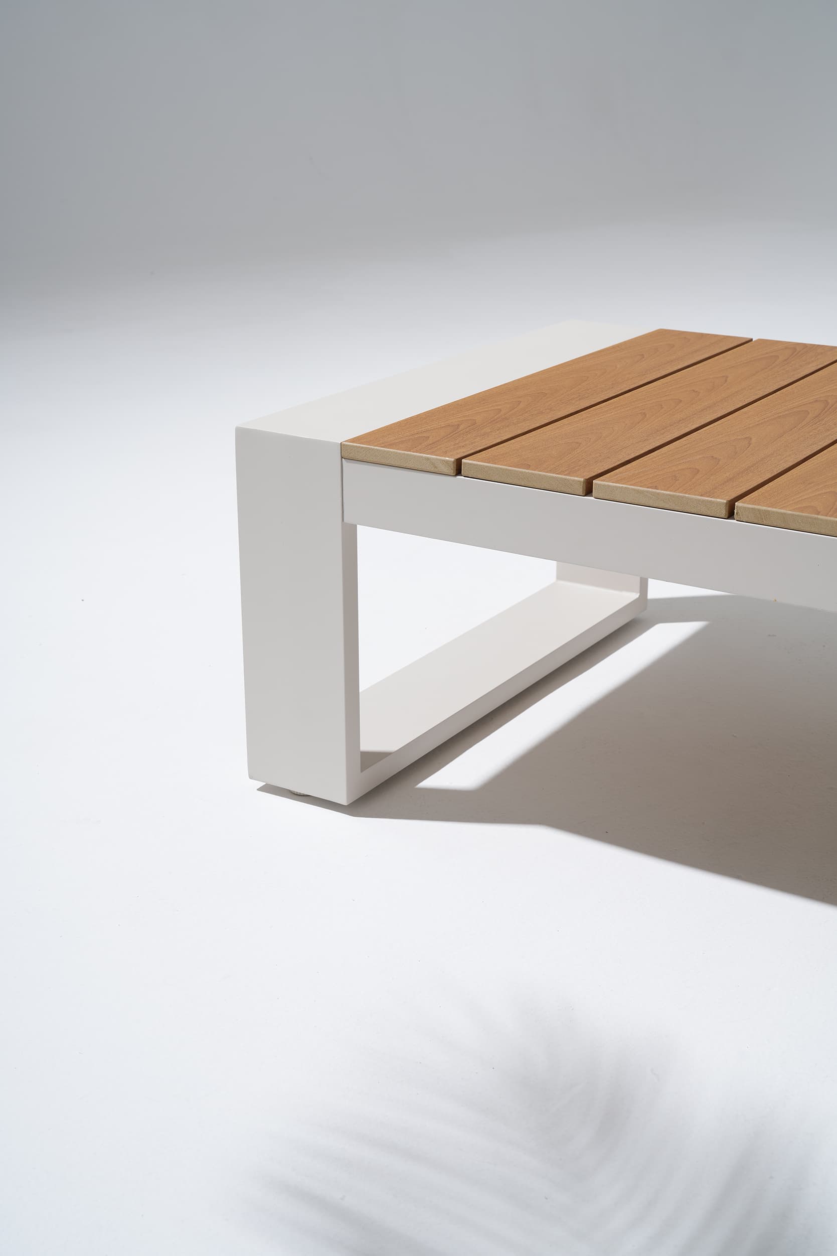 Addison Aluminum Outdoor Coffee Table