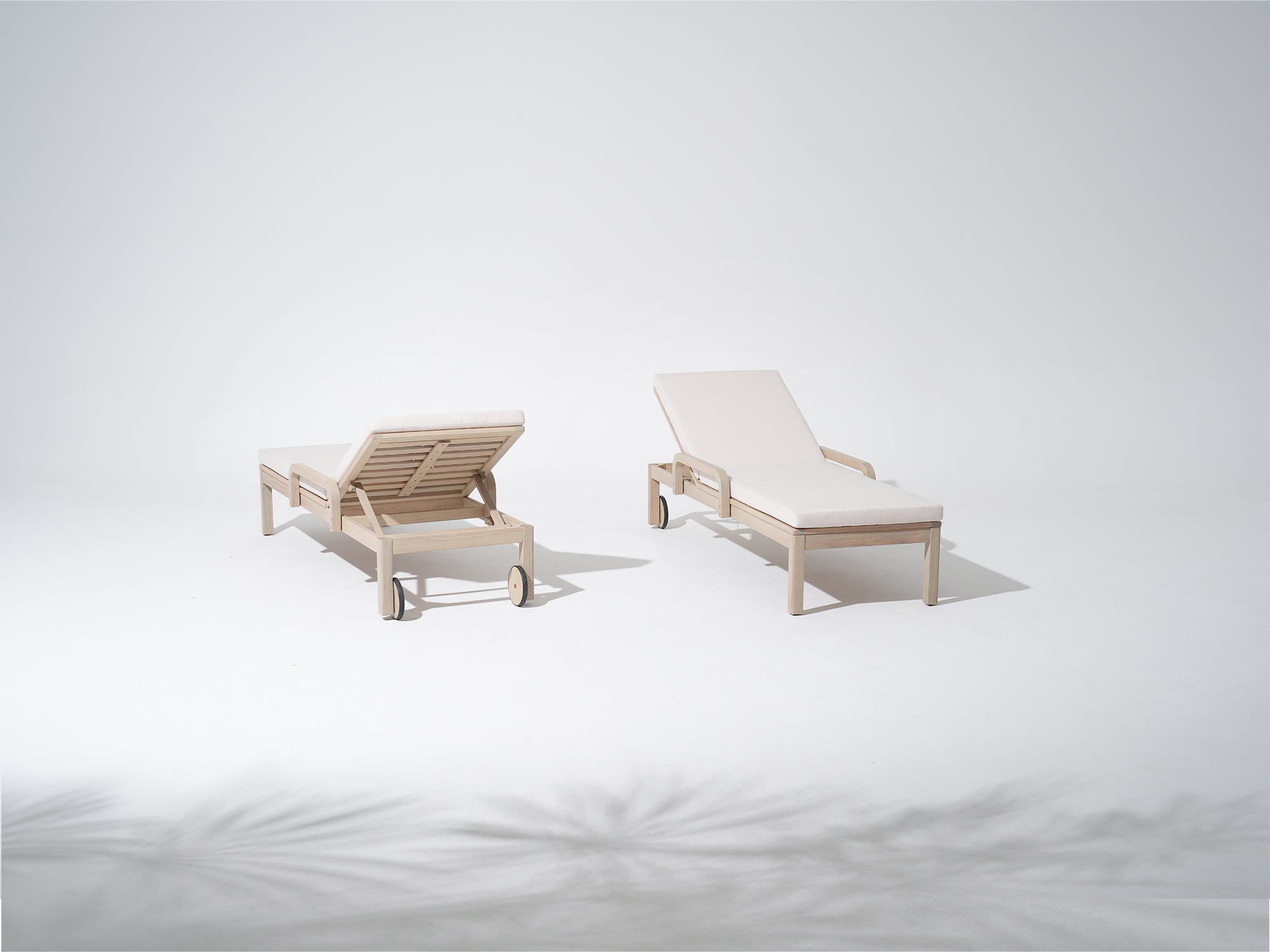 Cali Wooden Outdoor Lounger with Wheels, Adjustable Backrest & Thick Cushion