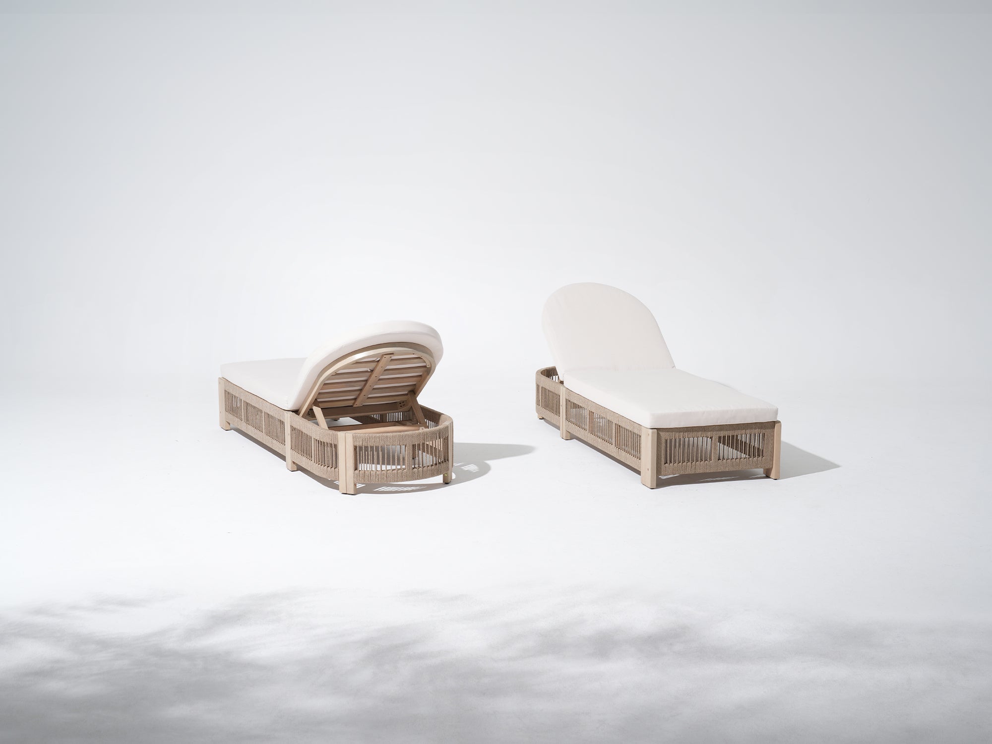 Foristern Wooden Outdoor Chaise Lounge Chair, Rope Design, Adjustable Backrest with Thick Cushion