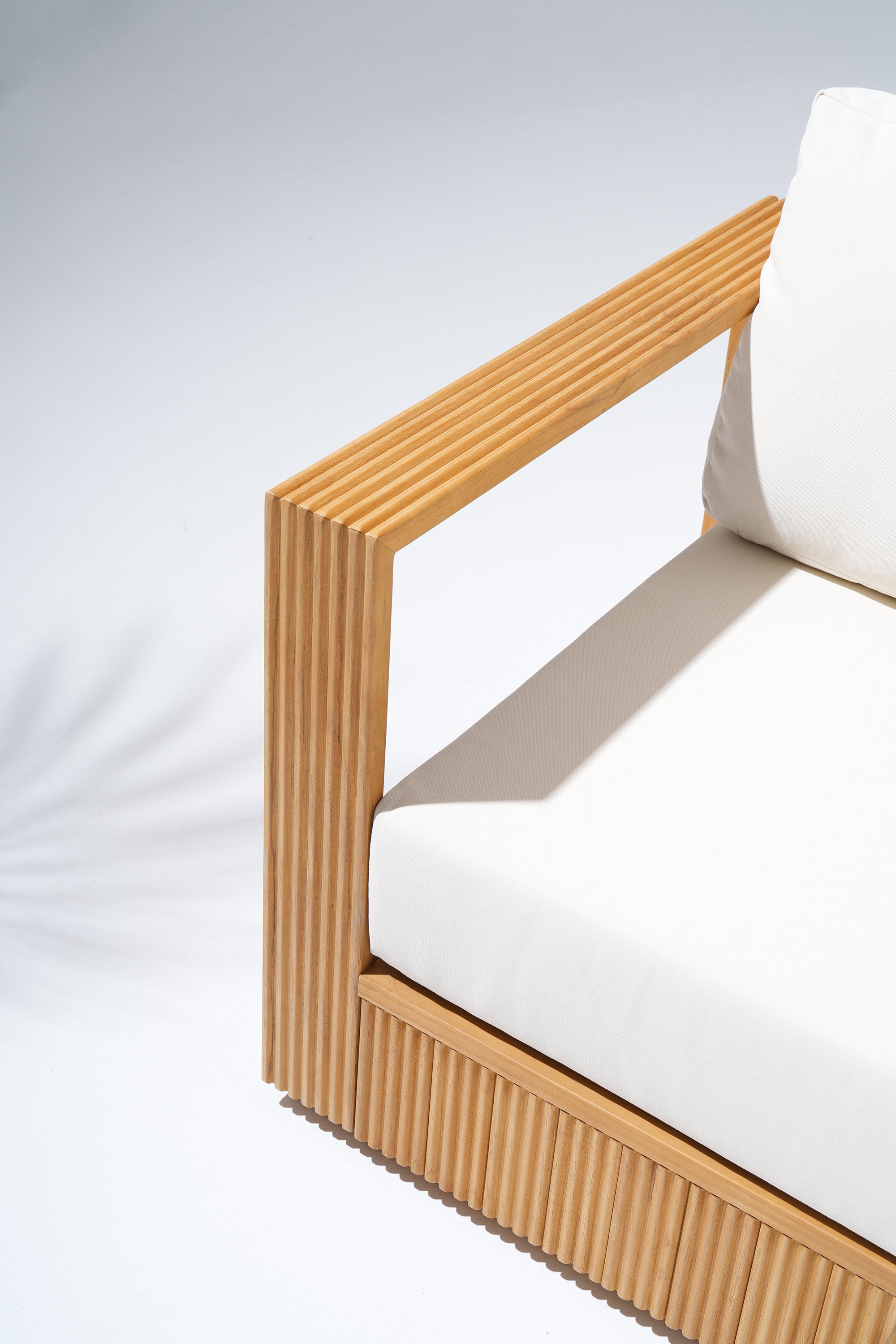 Sintra Outdoor Swivel Chair, Solid Slatted Frame, FSC Teak Wood with Creamy White Olefin