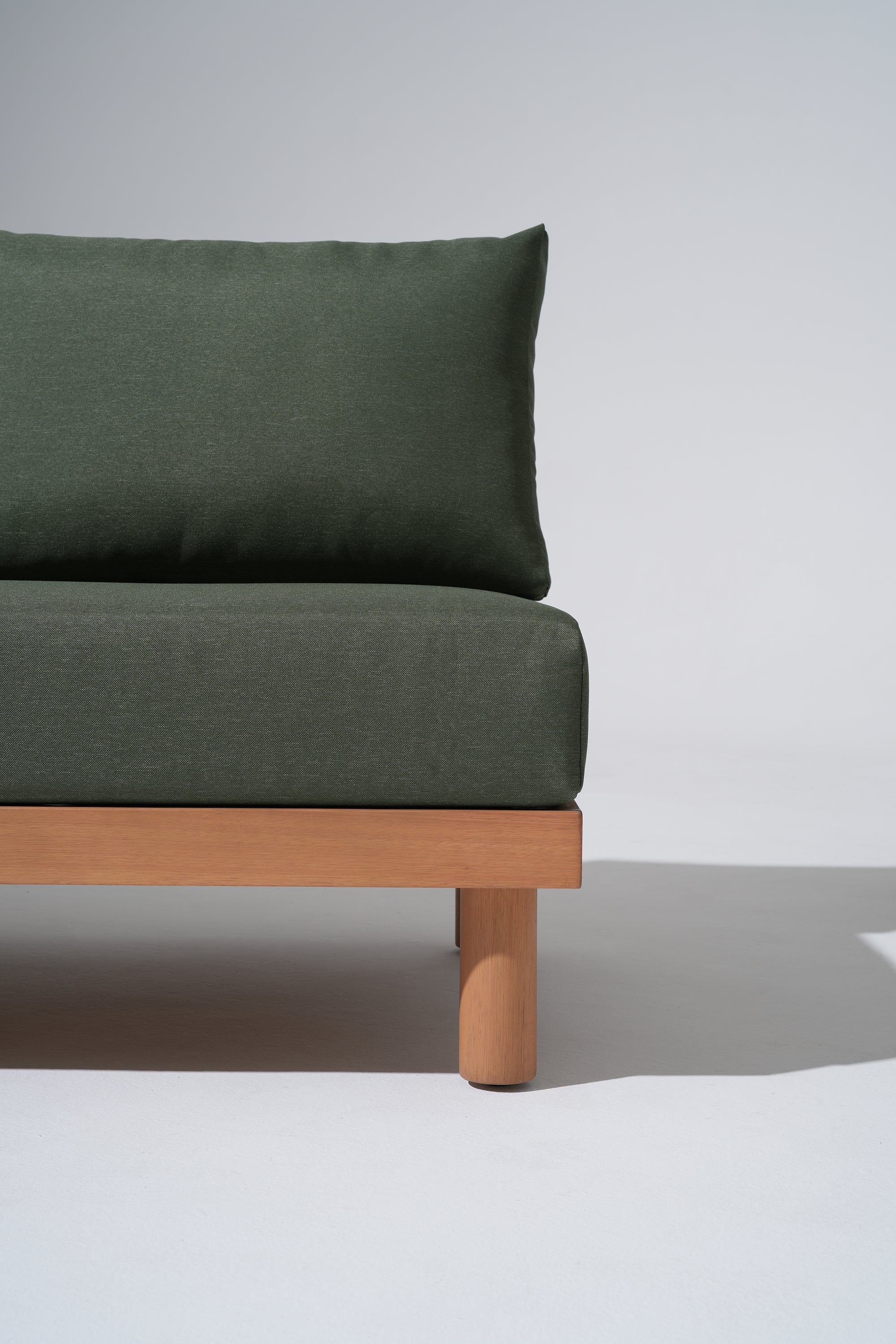 Kiri Eucalyptus Wood L-Shaped Outdoor Sectional Sofa Set with Storage Armrest, Green Cushions