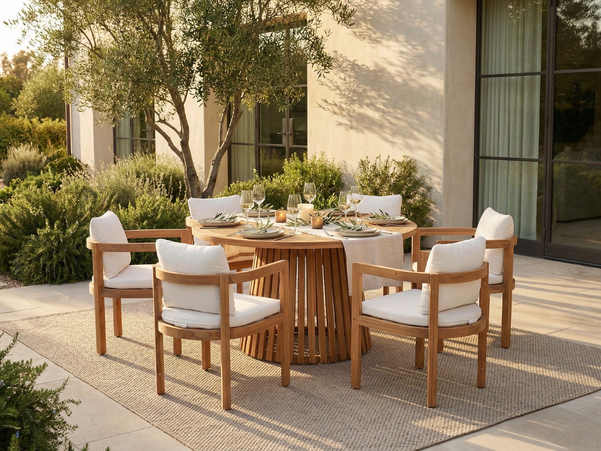 Sova Outdoor Classic Wood Dining Set with Round Table for 4-6 People, 43"