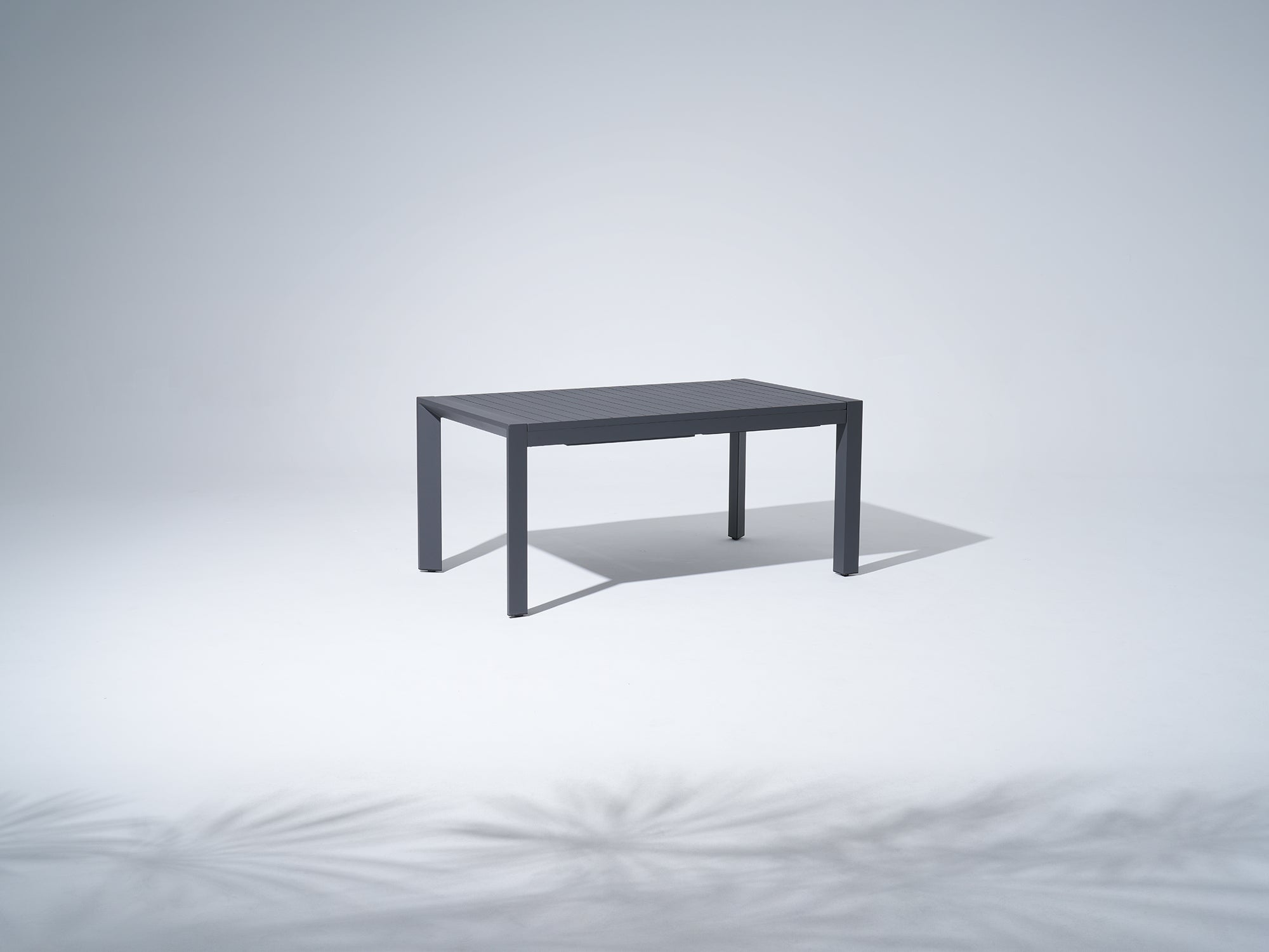 Outdoor Extendable Aluminum Slat Dining Table for 6-10 People, Charcoal, 65"-112"