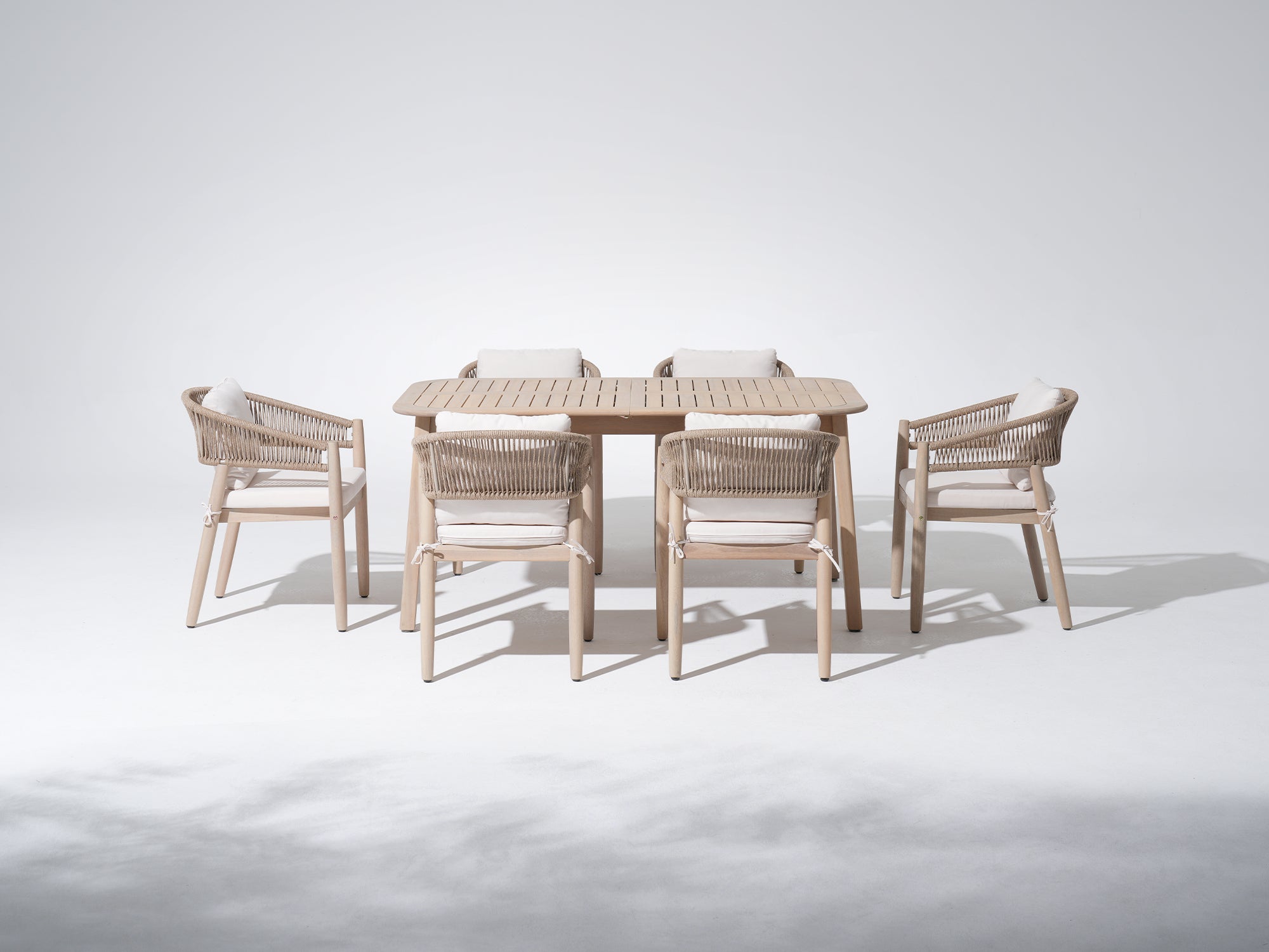 Lira Outdoor Smooth Rectangular Wooden Dining Set with Extendable Design, 6-8 Seats, 63"-82.7"