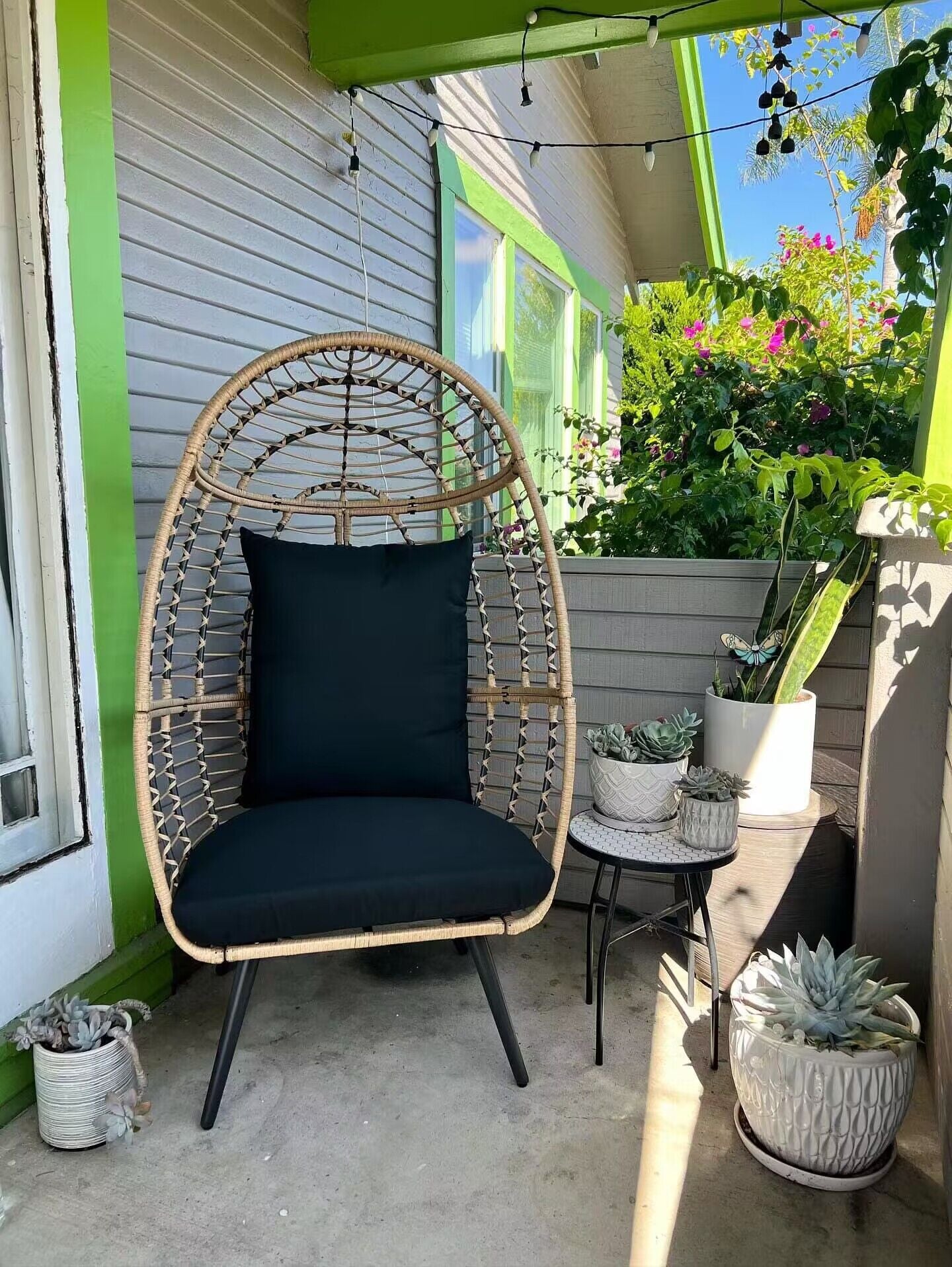 Natural Wicker Outdoor Egg Chair with Stand 4 Metal Legs Jardina