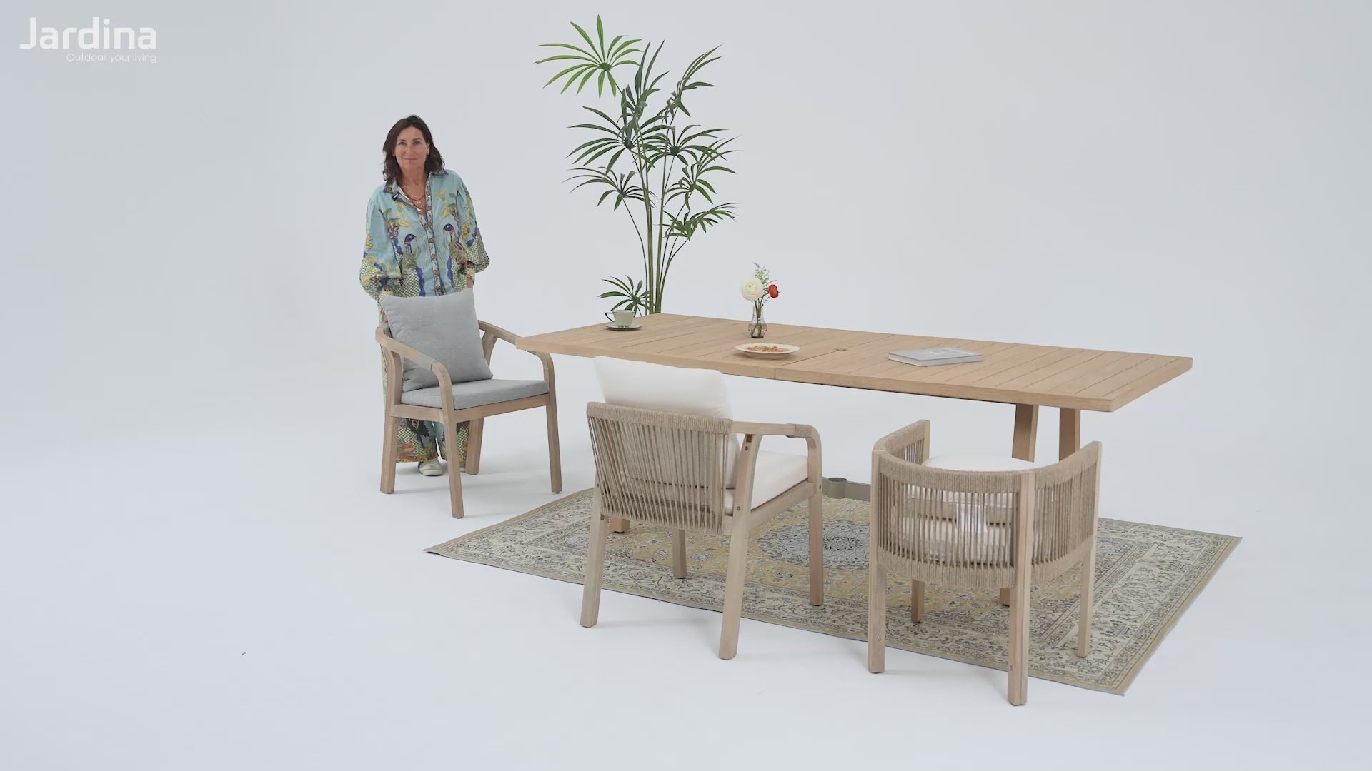 Thalea Textured Wooden Patio Dining Chairs With Cushions, Set of 2/4/6